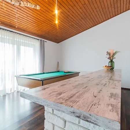 Morska Bryza - Gościnne Pensjonat Stegna (Pomerania)