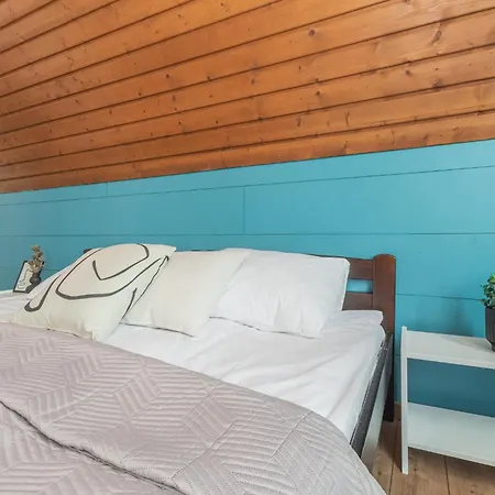 Pensionat Morska Bryza - Goscinne 3*