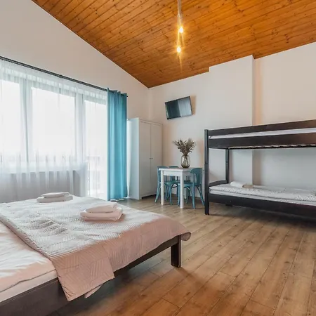 Pensionat Morska Bryza - Goscinne 3*