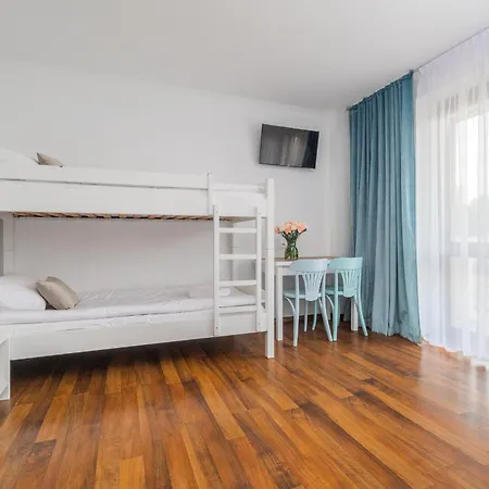 Pensionat Morska Bryza - Goscinne 3*