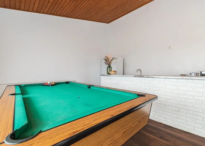 Pensionat Morska Bryza - Goscinne Stegna (Pomerania)